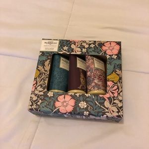 Lotion set Free with purchase